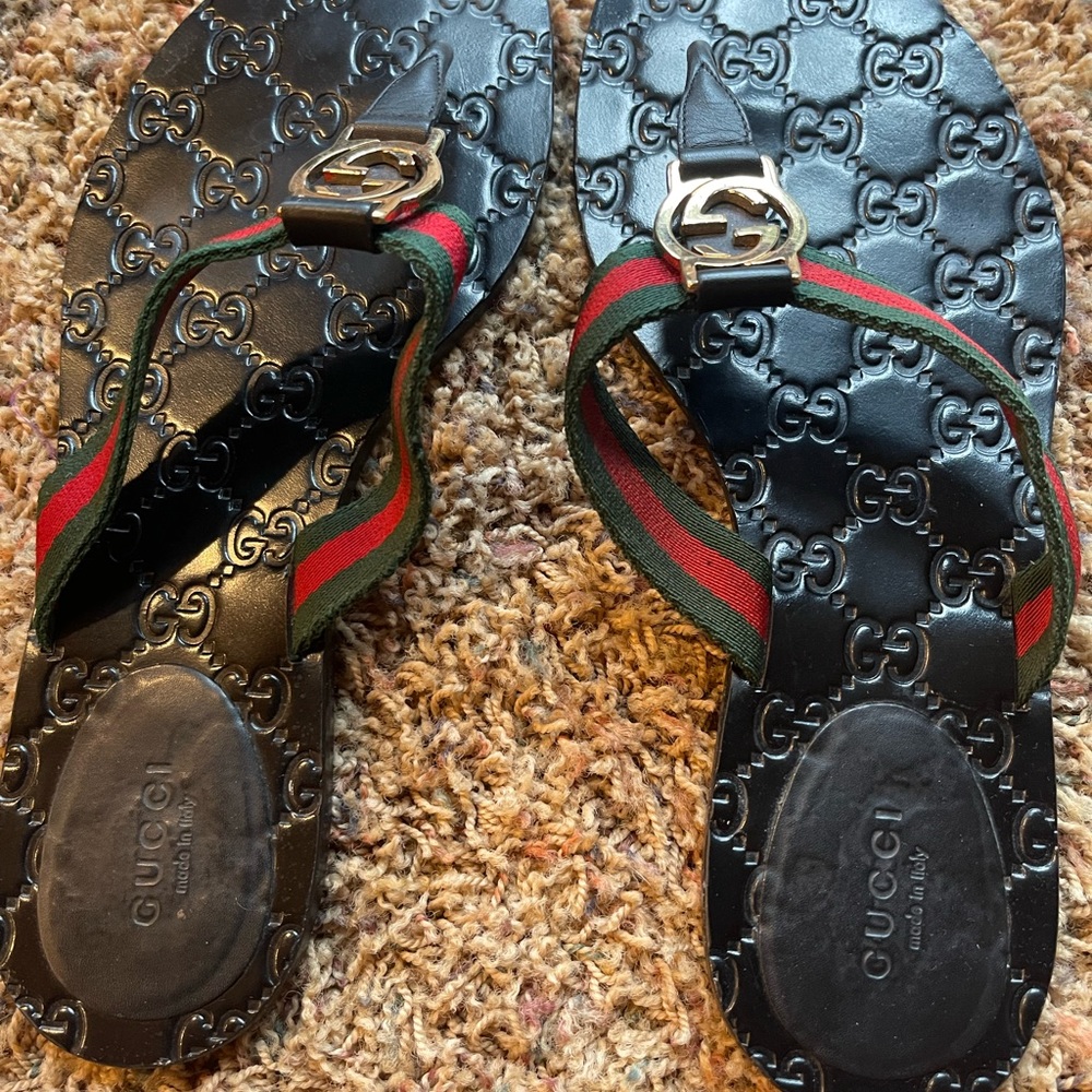 Gucci GG Flip Flops